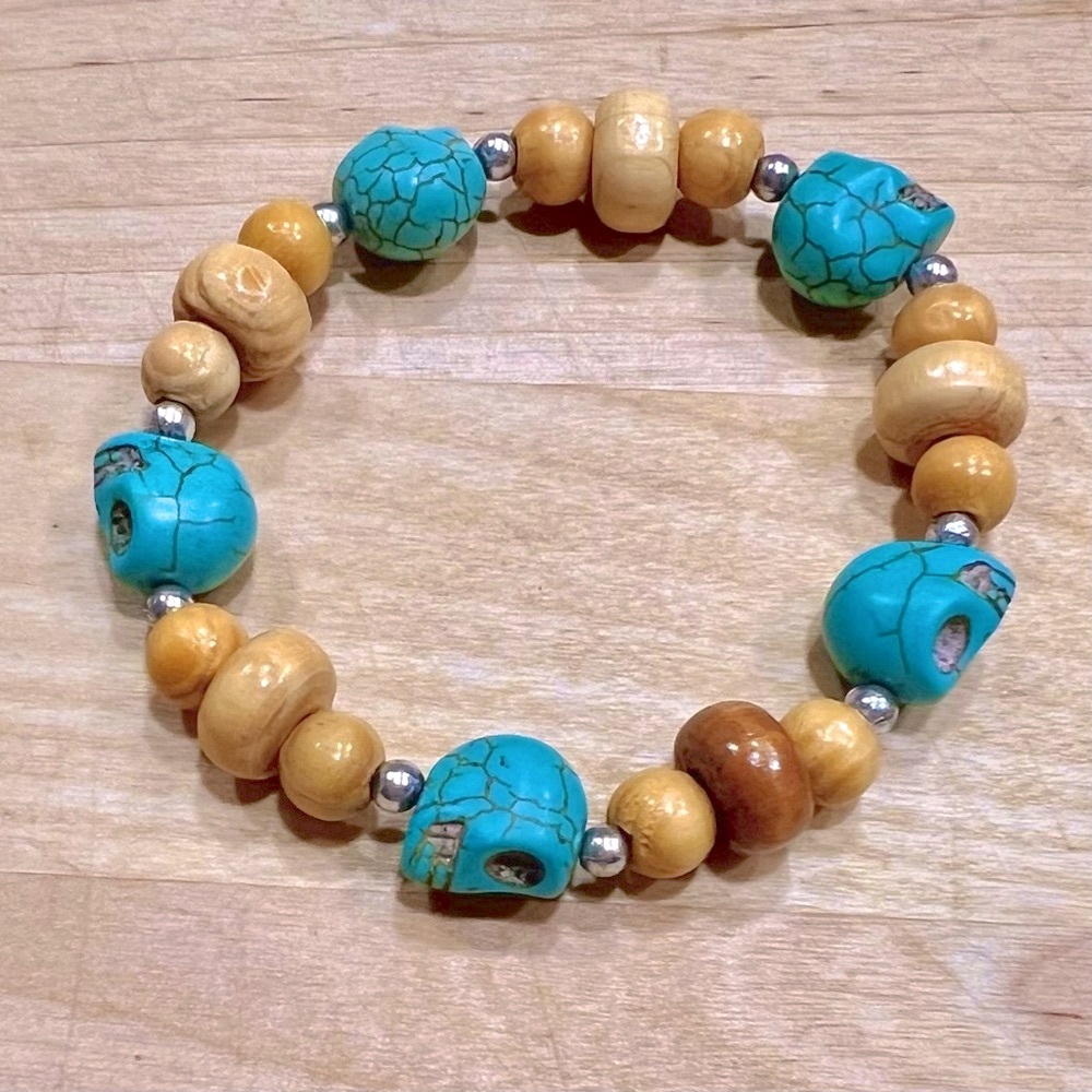 Grounding Turquoise and Wood Skull Beaded Bracelet